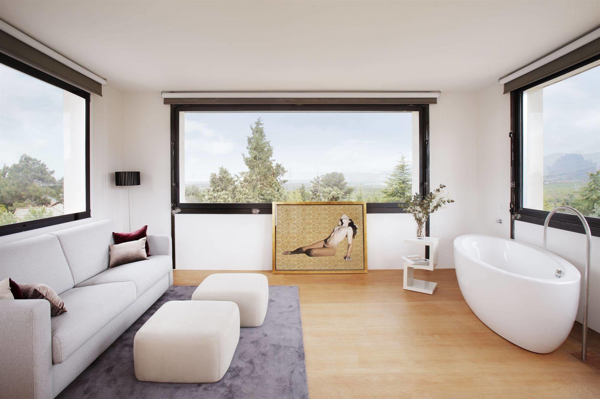 Box Art Hotel - La Torre Кольядо-Медиано Экстерьер фото