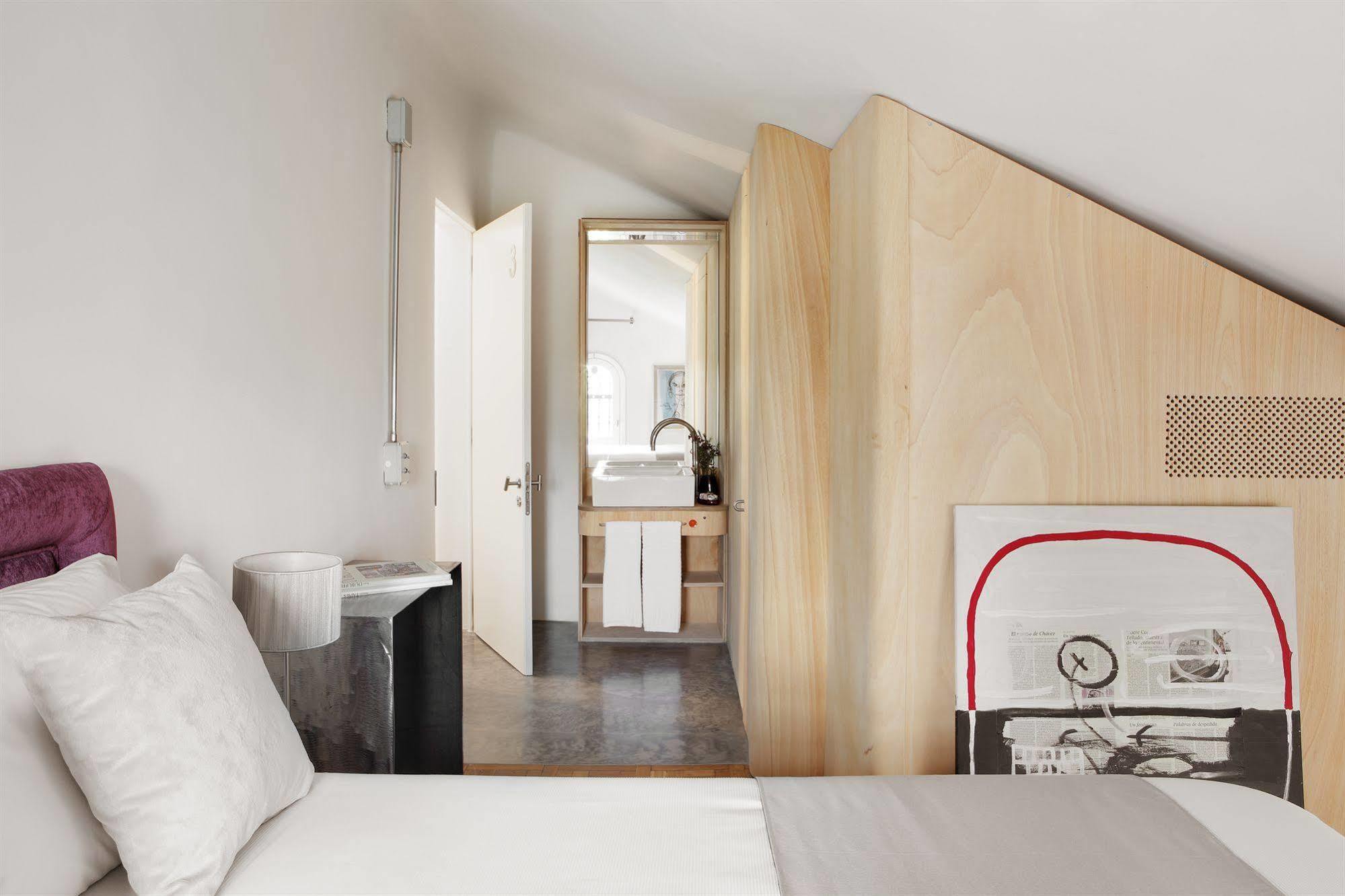 Box Art Hotel - La Torre Кольядо-Медиано Экстерьер фото